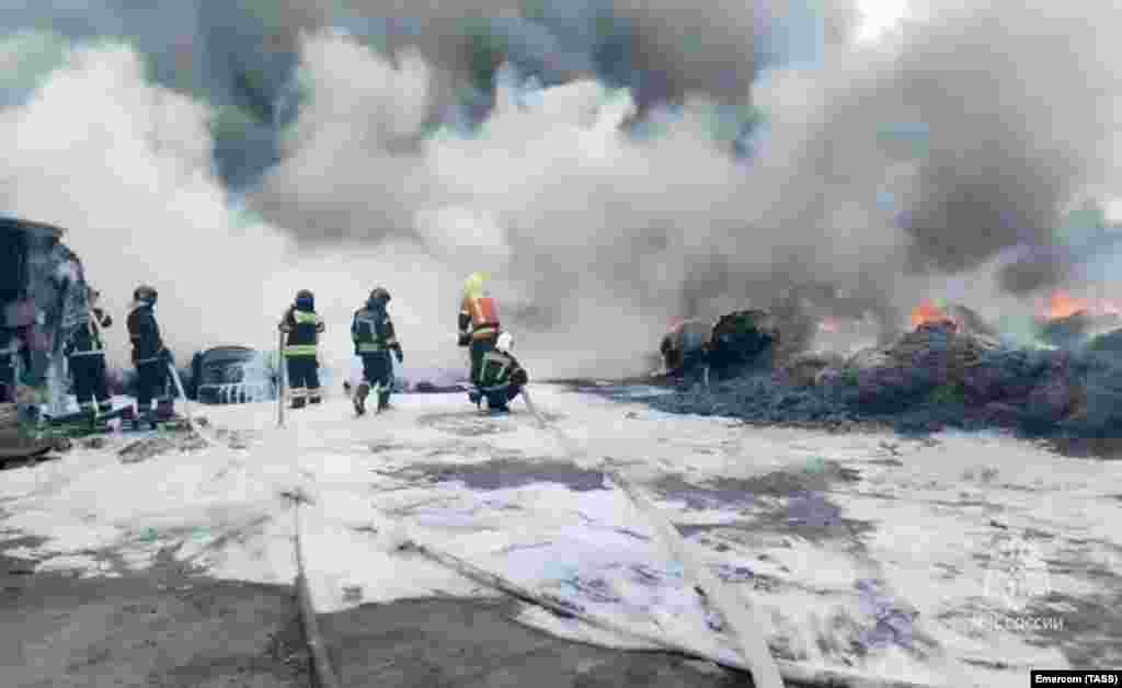 Firefighters battle a tire warehouse fire in St. Petersburg on July 5. 