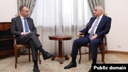 Armenia - Deputy Prime Minister Mher Grigorian (right) meets Toivo Klaar, EU special representative to the South Caucasus, January 18, 2024.