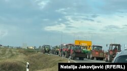 Kolone traktora kod Subotice
