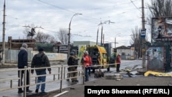 Ռուսական հրթիռը ոչնչացրել է ավտոբուսի կանգառը, Խերսոն, 21 փետրվարի, 2023թ.