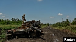 Украинерчу Запорожьен кIоштахь йохийна оьрсийн танк, гайтаман сурт
