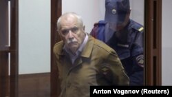 Анатолий Маслов. 