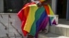 Transrodna žena iz Ugande Priti Piter koja je pobegla iz zemlje 2019. godine, pozira u u sigurnoj kući u kojoj sada živi u Najrobiju, glavnom gradu susedne Kenije