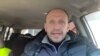 "Били шокером и топтали ногами". Камчатский блогер отказался от российского паспорта и не платит штрафы за "дискредитацию"