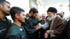 Vrhovni vođa ajatolah Ali Khamenei sastaje se s pripadnicima IRGC-a koji su uključeni u hapšenje američkih mornara u Perzijskom zaljevu u januaru 2016.