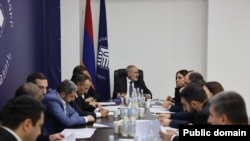 Armenia - Prime Minister Nikol Pashinian chairs a meeting of his Civil Contract party's governing board, Yerevan, October 22, 2024.