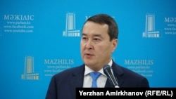 Премьер-министр Казахстана Алихан Смаилов
