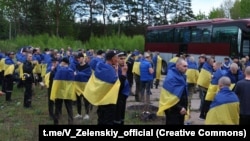 Ukrainian prisoners of war were exchanged in a swap for Russian soldiers on May 6.