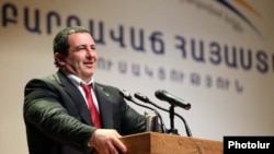 ԲՀԿ ղեկավար Գագիկ Ծառուկյան, արխիվ