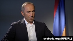 Роберт Кочарян.