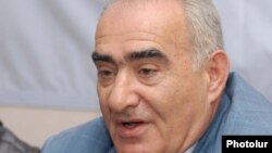 Галуст Саакян