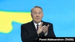 Бывший президент Казахстана Нурсултан Назарбаев на съезде правящей партии «Нур Отан» (ныне «Аманат») в столице Казахстана. 27 февраля 2019 года