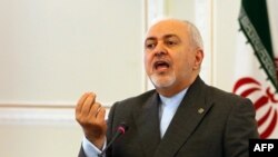 محمدجواد ظریف حضور هر نیروی غیرمنطقهای را «منشأ ناامنی» خوانده و تهدید کرده است جمهوری اسلامی «برای تأمین امنیت خود تردید نخواهد کرد»