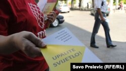 Akcija MANS-a "Upalite svjetlo", Podgorica, juli 2010