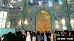 به نظر می رسد که انتخابات پيش رو محکی برای ارزيابی ميزان اعتبار ديدگاه های محمود احمدی نژاد، در نزد مردم باشد .
