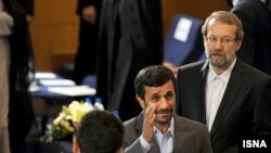 علی لاریجانی و محمود احمدی نژاد
