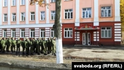 Ілюстрацыйнае фота. Вайсковая частка ў Печах, Барысаў