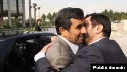  سعید مرتضوی و محمود احمدی‌نژاد