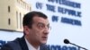 Armenia - Central Bank Board member Artur Stepanian at a press conference in Yerevan, March 20, 2020