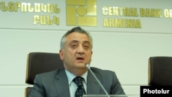 Armenia -- RA Central Bank Chairman Artur Javadian gives a press conference, Yerevan, 14Jun2011