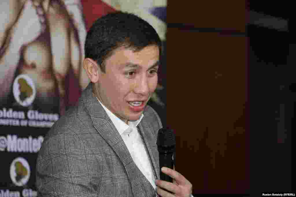 «Мені аңыз жасаудың қажеті жоқ. Кәсіпқой бокстағы жолымды мен жаңадан бастадым» дейді орта салмақ дәрежесінде әлем чемпионы атанған қазақстандық боксшы Геннадий Головкин.