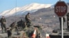 Francuski vojnici KFOR-a na prelazu Jarinje između Srbije i Kosova