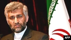 سعيد جليلي، دبير شوراي عالي امنيت ملي و مذاکره کننده هسته‌ای جمهوری اسلامی ایران تا ساعاتی دیگر در یک کنفرانس خبری شرکت می کند. عکس AFP