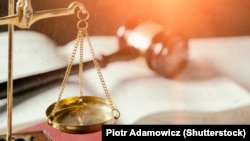 Судебный процесс, продолжающийся уже полгода, сегодня вновь был отложен