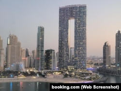 Jumeirah Gate 2