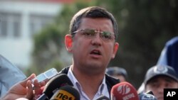 Ozgur Ozel.