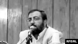 عباس پالیزدار پاليزدار به اتهام سوء استفاده مالی، نشر اکاذيب، تشويش اذهان عمومی بازداشت شد.