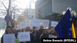 Protest bh. građana koji su radili u Hrvatskoj