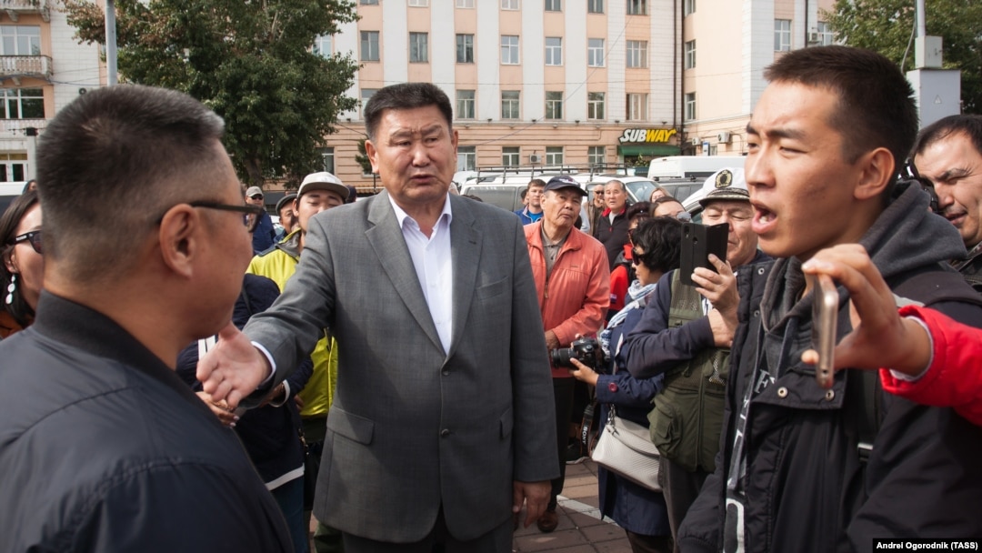 Opposition candidate Vyacheslav Markhayev attends a protest against the election results in the Siberian city of Ulan-Ude on September 10.