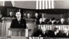 Sindicatele au fost cureaua de transmisie între partid și mase.Dej vorbind la primul congres sindical postbelic. Fototeca online a comunismului românesc, cota 31/1945