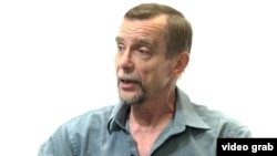 Human rights activist Lev Ponomaryov