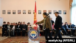 Кыргызстанда шайлоо 4-октябрга белгиленген