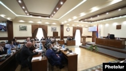 Երևանի ավագանու նիստ, արխիվ