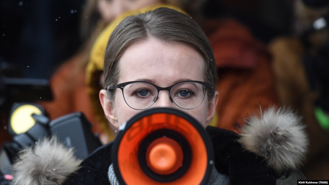 Ksenia Sobchak addresses voters at her Berdsk election campaign office in Siberia on January 18.