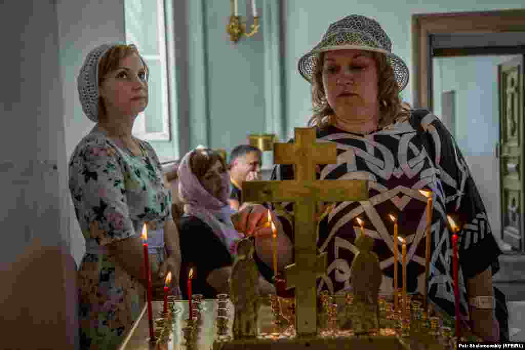 Каждый день на Валаам приезжают туристы - помолиться в церкви в монастыре. 