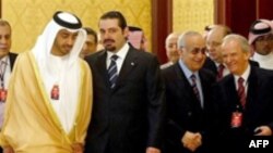 نمایندگان جناح های درگیر لبنان گفته اند که توافق های انجام شده راه را برای انتخاب فرمانده ارتش، ژنرال ميشل سليمان به عنوان رييس جمهوری لبنان هموار کرده است. (عکس از AFP)