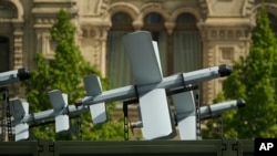 Беспилотното летало „Лансет“ на воената парада во Москва, Русија, на 9 мај 2025 година