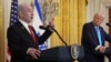 DW: Нетаньяху Трамп менен тариф жана Газа маселесин талкуулайт