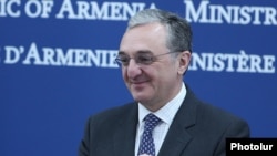 Министр иностранных дел Армении Зограб Мнацаканян 
