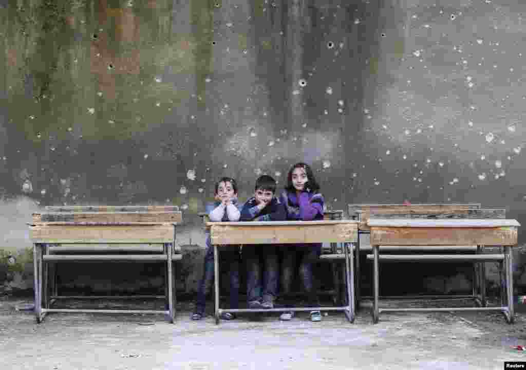 Škola u Aleppu, 1. januar 2013. Foto: REUTERS / Muzaffar Salman