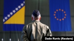 Grupa od šest europarlamentaraca pisala je predsjedniku Europskog parlamenta Josepu Borrellu i komesaru za proširenje Oliveru Varhelyiju
