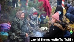 Միգրանտները նստած են բելառուսա-լեհական սահմանին, 8-ը նոյեմբերի, 2021թ.