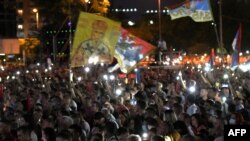 Верници пред Храмот на Христовото воскреснување во Подгорица.
