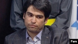 احسان مازندرانی روزنامه نگار زندانی