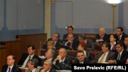U Parlamentu Crne Gore mnogo je manje žena nego muškaraca, novembar 2010